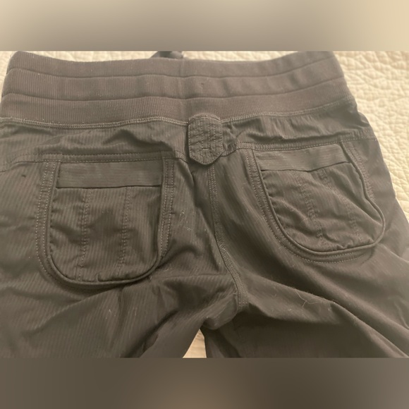 Women’s Black Dance Studio Cargo Pants Crop Size 4 - Picture 7 of 11